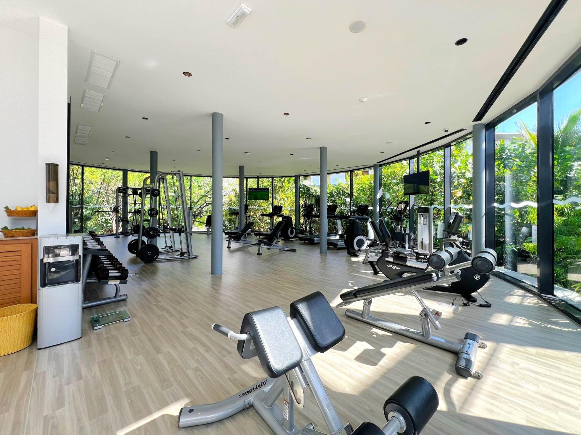 Haven Riviera Cancun (Adults Only) Alfredo V. Bonfil Экстерьер фото The gym at the resort