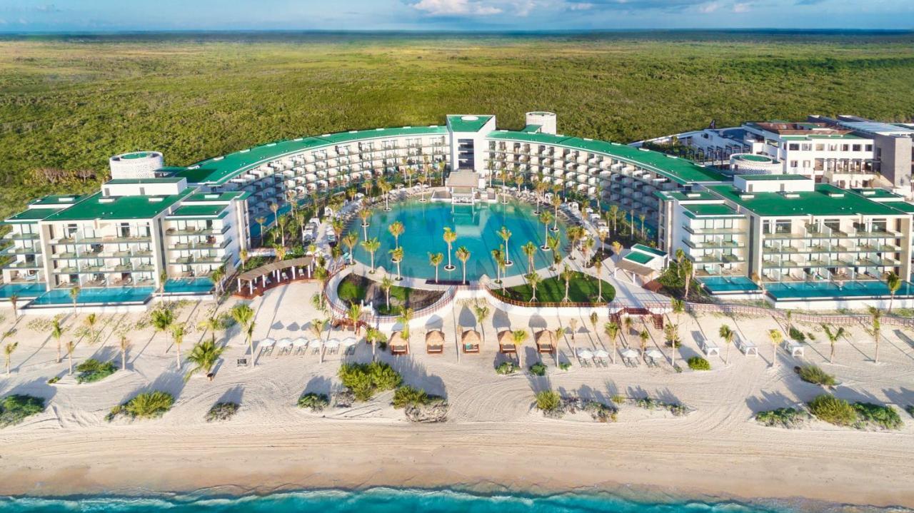 Haven Riviera Cancun (Adults Only) Alfredo V. Bonfil Экстерьер фото Aerial view of the resort